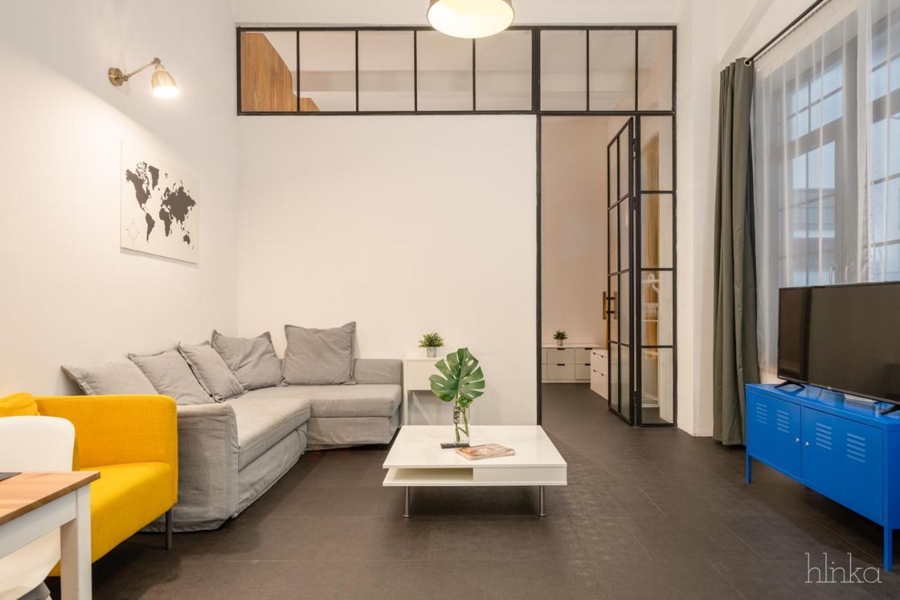 Loft Astoria Lägenhet Budapest Exteriör bild